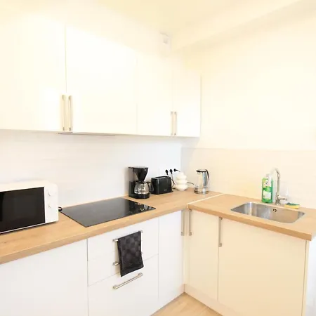 Disponible - Appartement Entier - Matelas Emma - Rer B Laplace, 5Mn Paris - 2 Pers - Parking Rue Gratuit - Tout Equipe - Rdc - 1 Arcueil Exterior photo